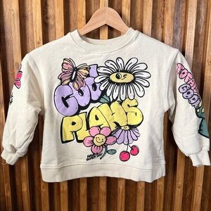 Zara Boxy Floral Fun Print Sweatshirt. Size 6-7